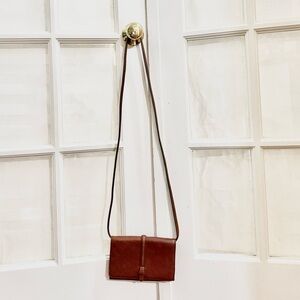 Elegant Brown Leather Crossbody Wallet/Bag